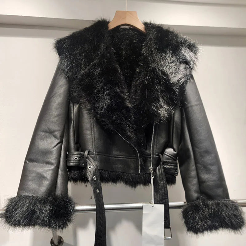 Winter New Items Fashion Women's Big Collar Short Motorcycle Coat Loose Casual Long Sleeve Fur Short Jacket