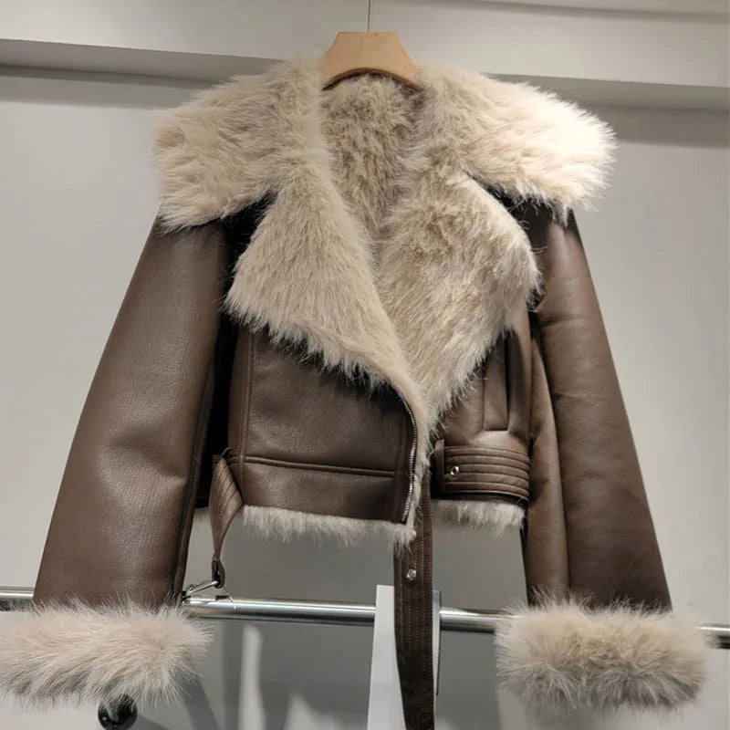 Winter New Items Fashion Women's Big Collar Short Motorcycle Coat Loose Casual Long Sleeve Fur Short Jacket